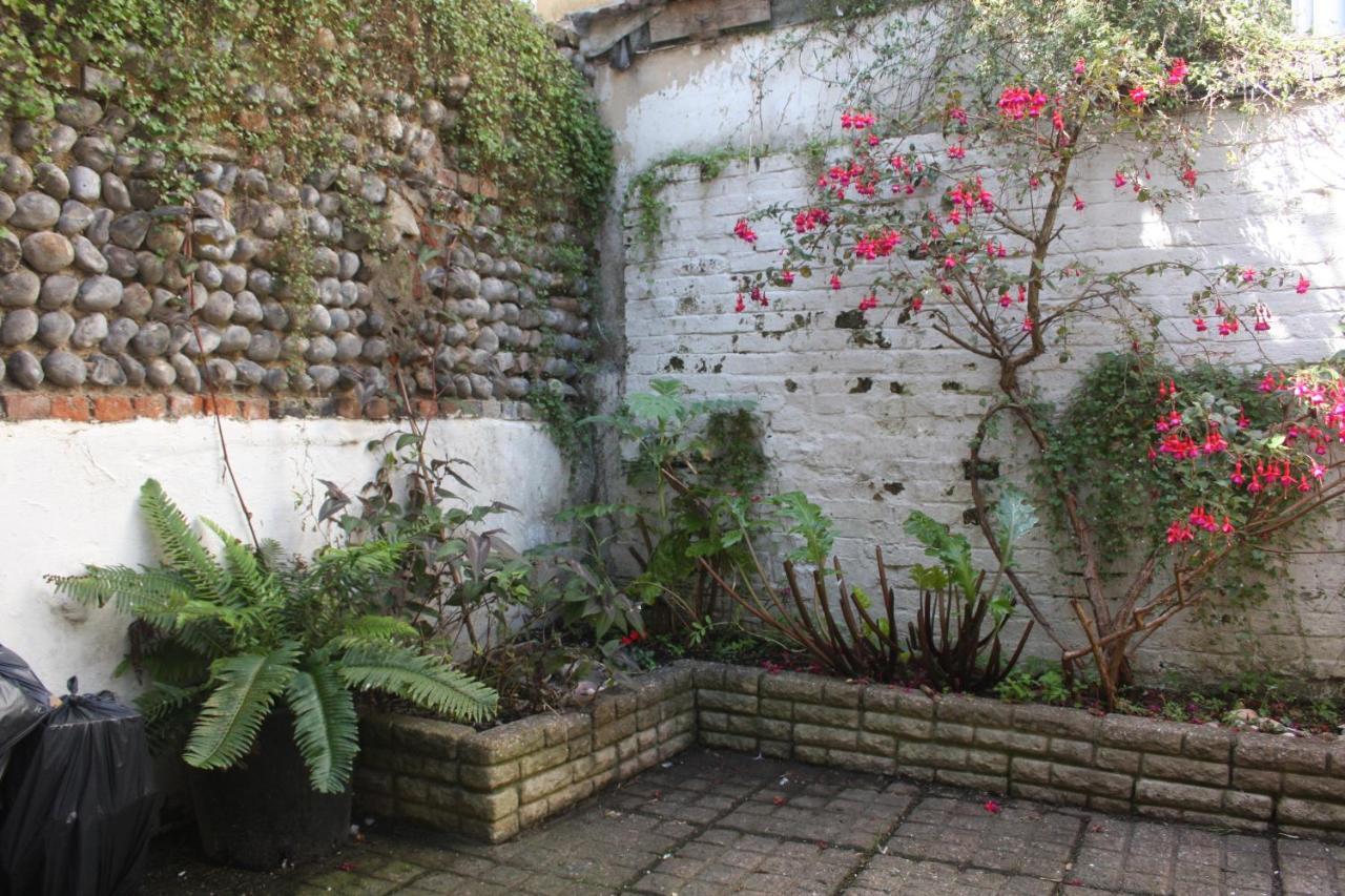 Fishermans Cottage Built In 1705 Hastings Esterno foto